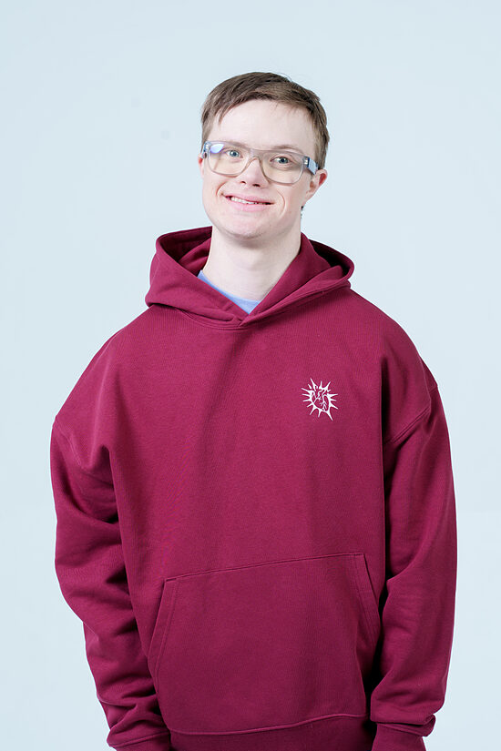 “Läida tuli oma südames” 🔥 unisex KAPUUTSIGA PUSA granaatõunapunane 